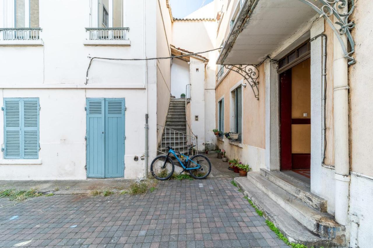 Le Marietton Appartement Cosy A Deux Pas Du Metro Valmy Lyon Exterior foto