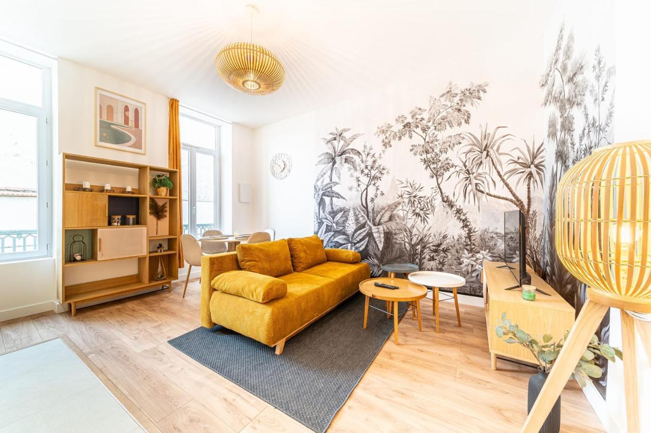 Le Marietton Appartement Cosy A Deux Pas Du Metro Valmy Lyon Exterior foto